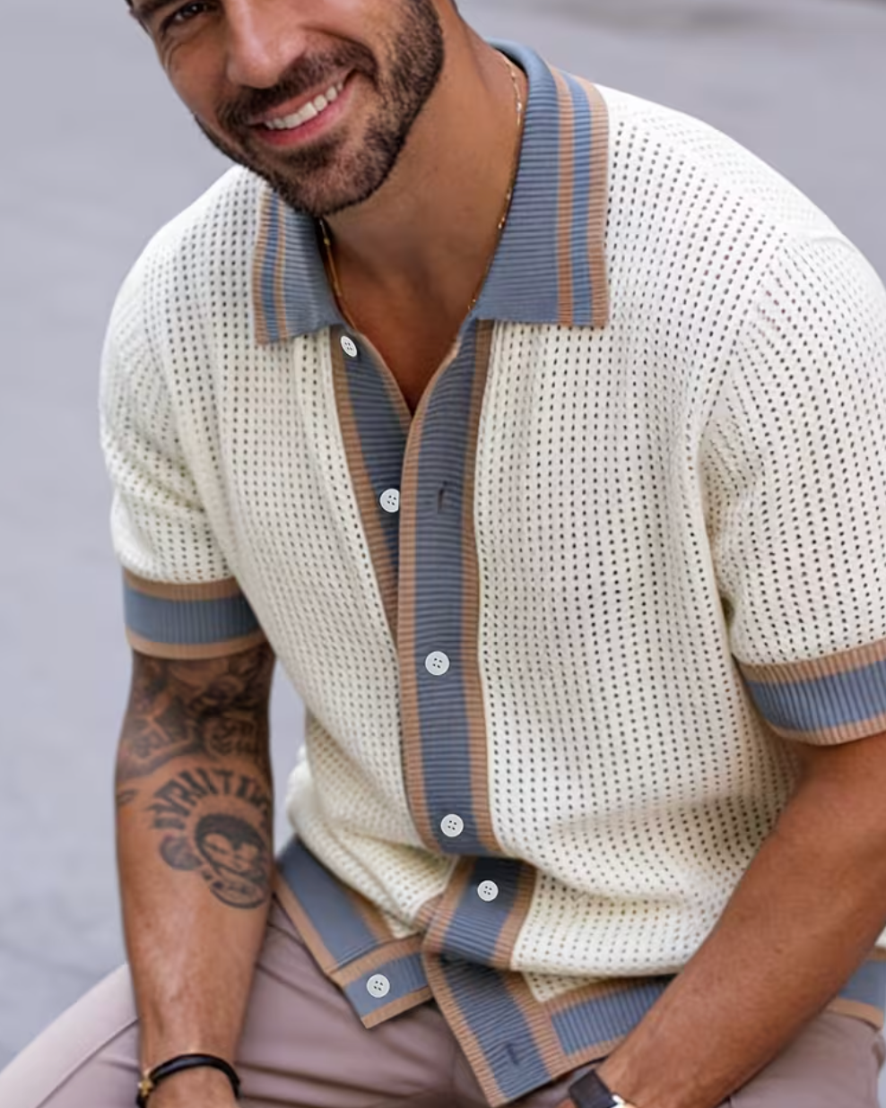 Men's Short Sleeve Lapel Knit Cardigan – side view, open-weave texture, relaxed fit | VeroGent
